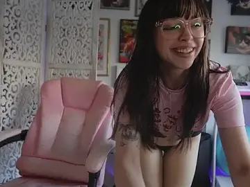 Stripchat Adult Webcam of makiyahbelle