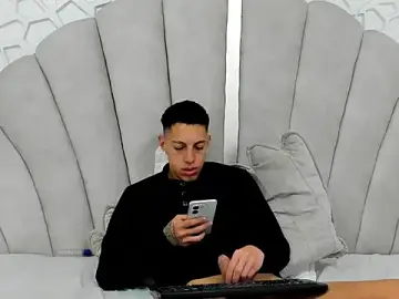 Stripchat Best Webcam of thiago19s