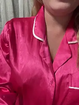 Stripchat Free Porn Cam of ythmlshshs