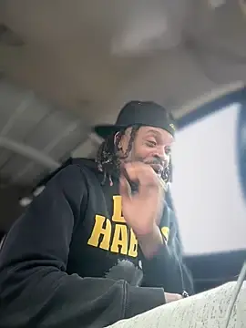 Stripchat Live Sex of 2HandsLong