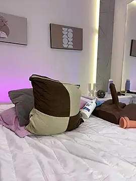 Stripchat Live Sex of Esmeralda_Duarte