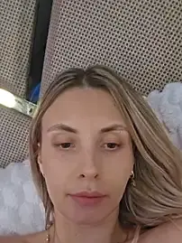 Stripchat Live Sex Cam of Mishelle-Brizo