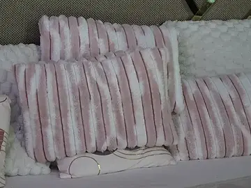 Stripchat Free Porn Cam of Mishelle-Brizo