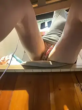 Stripchat Watch Live Sex Cams of littleqiu