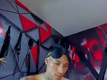 Stripchat Adult Webcam of Hana_and_Zeta