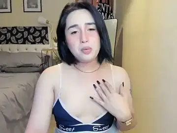 Stripchat Free Live Porn of MarianeSaints