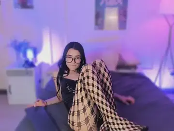 Stripchat Live Porn of emma_soul1