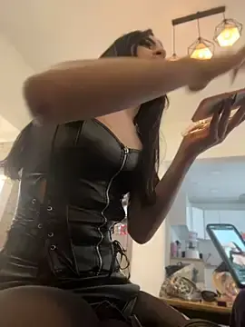 Stripchat Live Sex of emma_soul1