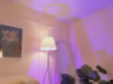 Stripchat Free Porn Cam of emma_soul1