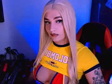 Stripchat Sex Cam of bubble_red