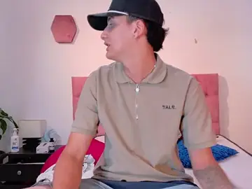 Stripchat Best live sex cam show of two_milkyway