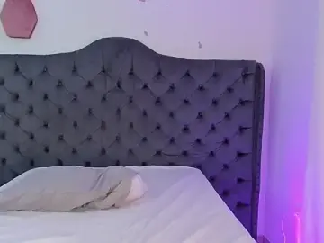 Stripchat Free Live Porn of two_milkyway