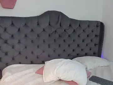 Stripchat Live Sex of two_milkyway