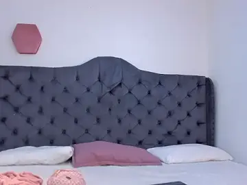 Stripchat Best Webcam of two_milkyway