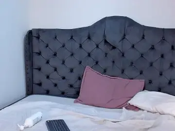 Stripchat Live Sex of two_milkyway