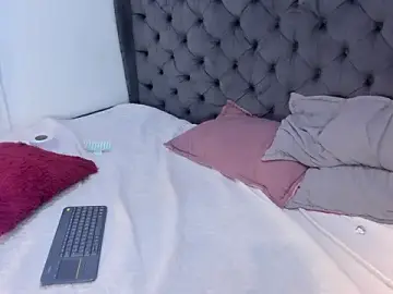 Stripchat Free Live Porn of two_milkyway