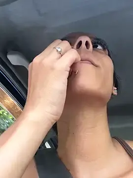 Stripchat Adult Webcam of two_milkyway