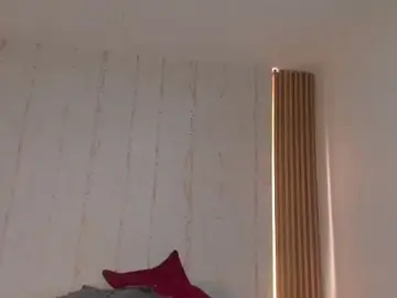 Stripchat Watch Live Sex Cams of two_milkyway