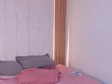Stripchat Live Porn of two_milkyway