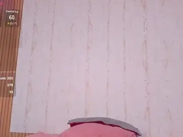 Stripchat Sex Cam of two_milkyway