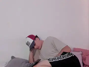 Stripchat Live Sex of two_milkyway