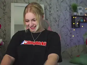 Stripchat Best live sex cam show of Moon_Valkyrie