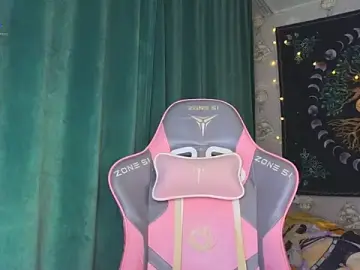 Stripchat Watch Live Sex Cams of Moon_Valkyrie