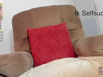 Stripchat Sex Chat of selfsuckqueen_