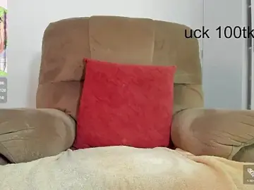 Stripchat Free Porn Cam of selfsuckqueen_