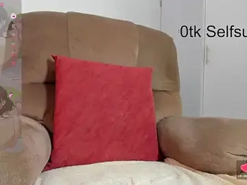 Stripchat Sex Chat of selfsuckqueen_