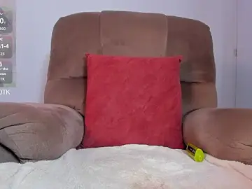 Stripchat Best live sex cam show of selfsuckqueen_