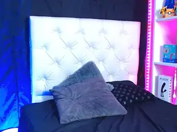 Stripchat Nude Webcam of sexloversxxxXX