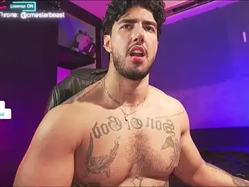 Stripchat Sex Cam of JACOB_MARTINS