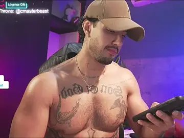 Stripchat Live Sex Cam of JACOB_MARTINS