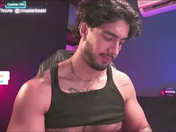 Stripchat Live Sex Cam of JACOB_MARTINS