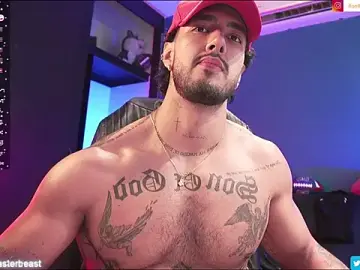 Stripchat Sex Cam of JACOB_MARTINS