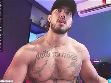 Stripchat Live Sex Cam of JACOB_MARTINS