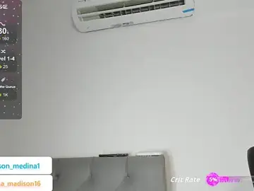 Stripchat Nude Webcam of Madison_Medina