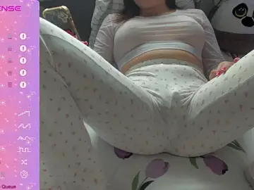 Stripchat Sex Cam of 92yourbitch922