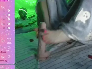 Stripchat Sex Cam of 92yourbitch922