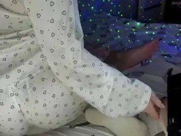 Stripchat Free Porn Cam of 92yourbitch922