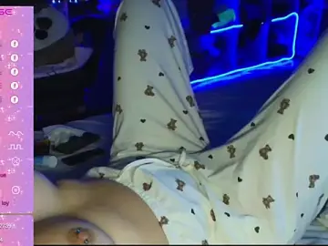 Stripchat Watch Live Sex Cams of 92yourbitch922