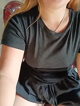 Stripchat Live Sex Cam of ALISA_K9