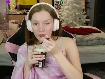 Stripchat Live Sex Cam of Mary_Blu