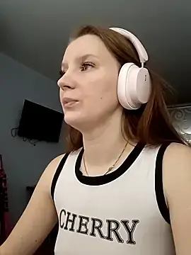 Stripchat Live Sex Cam of Mary_Blu