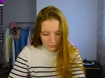 Stripchat Sex Cam of Mary_Blu