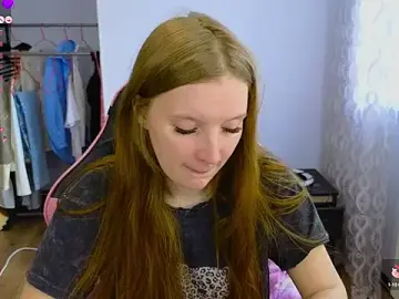 Stripchat Sex Cam of Mary_Blu