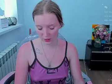 Stripchat Live Sex Cam of Mary_Blu