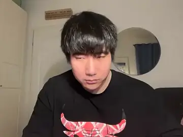 Stripchat Nude Webcam of jungcock3210