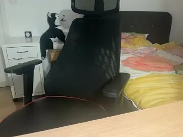 Stripchat Live Sex Cam of jungcock3210